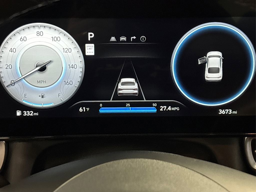 Certified 2025 Hyundai Elantra SEL image 22