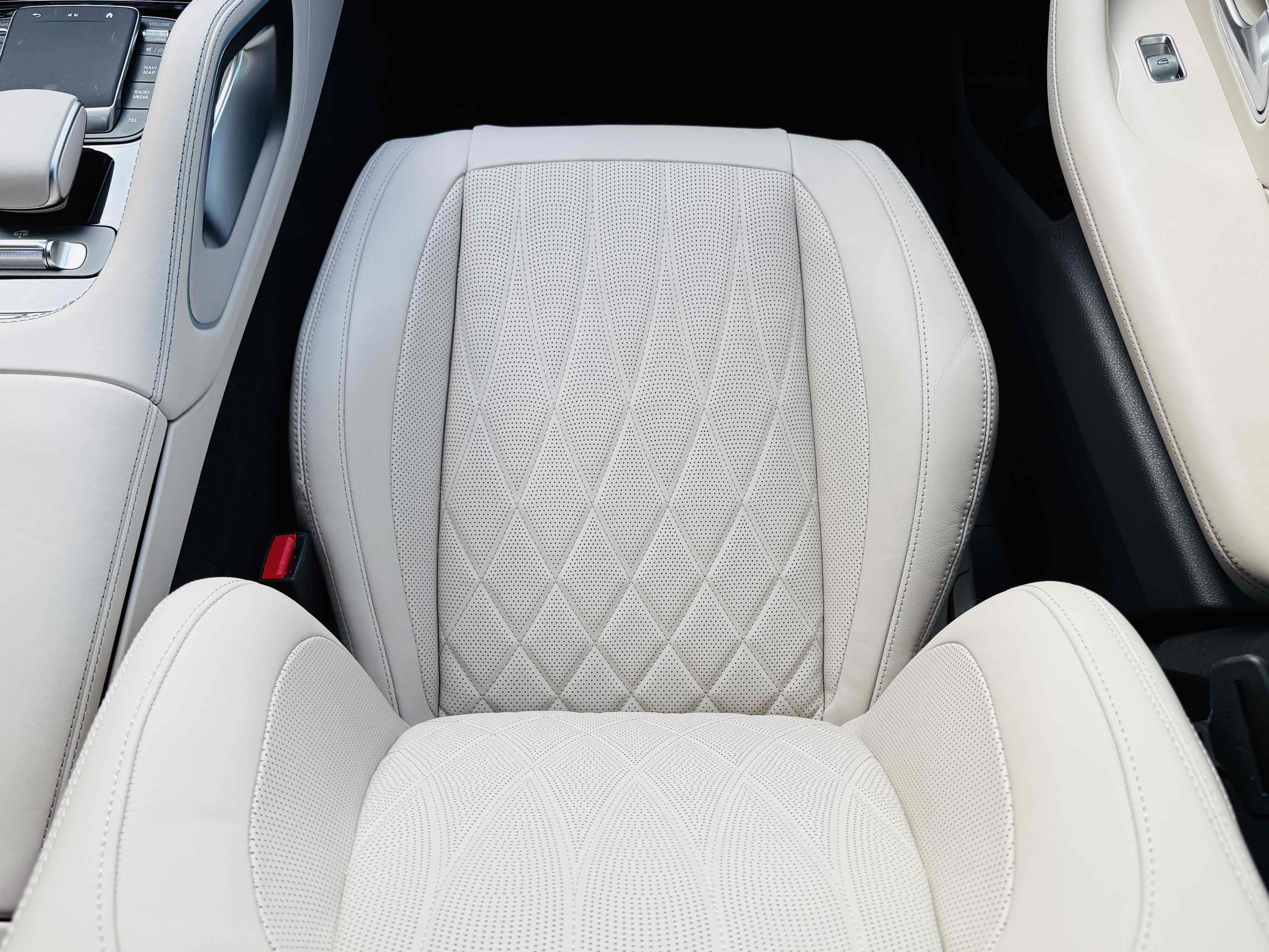 Used 2024 Mercedes-Benz GLS 63 AMG 4MATIC image 31