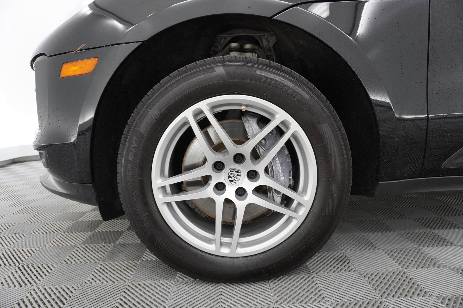 Used 2021 Porsche Macan image 13