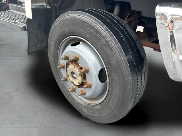 Used 2008 Chevrolet Kodiak C4500 4x4 Regular Cab image 17