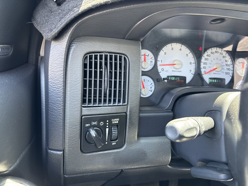 Used 2002 Dodge Ram 1500 Truck 2WD Quad Cab image 46