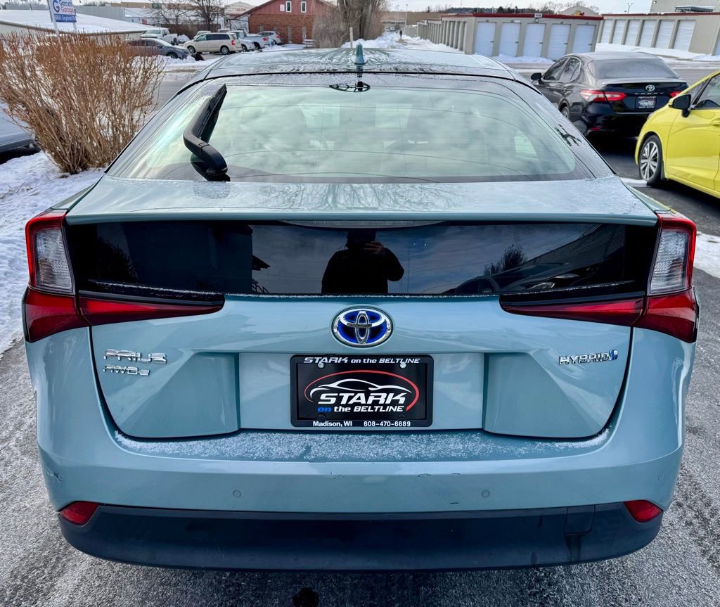Used 2019 Toyota Prius LE image 6