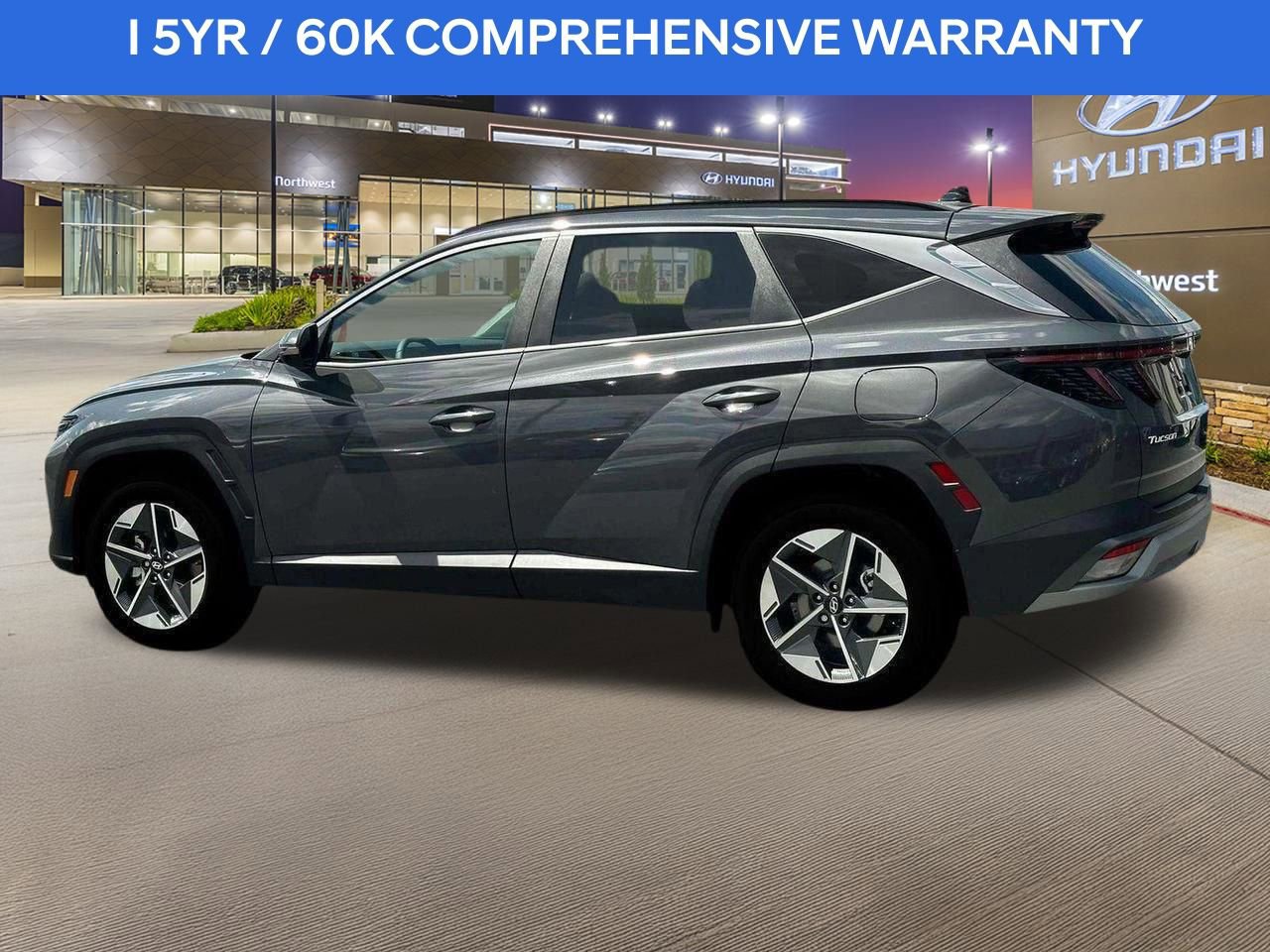 Used 2025 Hyundai Tucson SEL FWD image 8