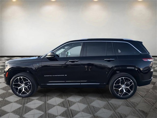 Used 2023 Jeep Grand Cherokee Summit image 8