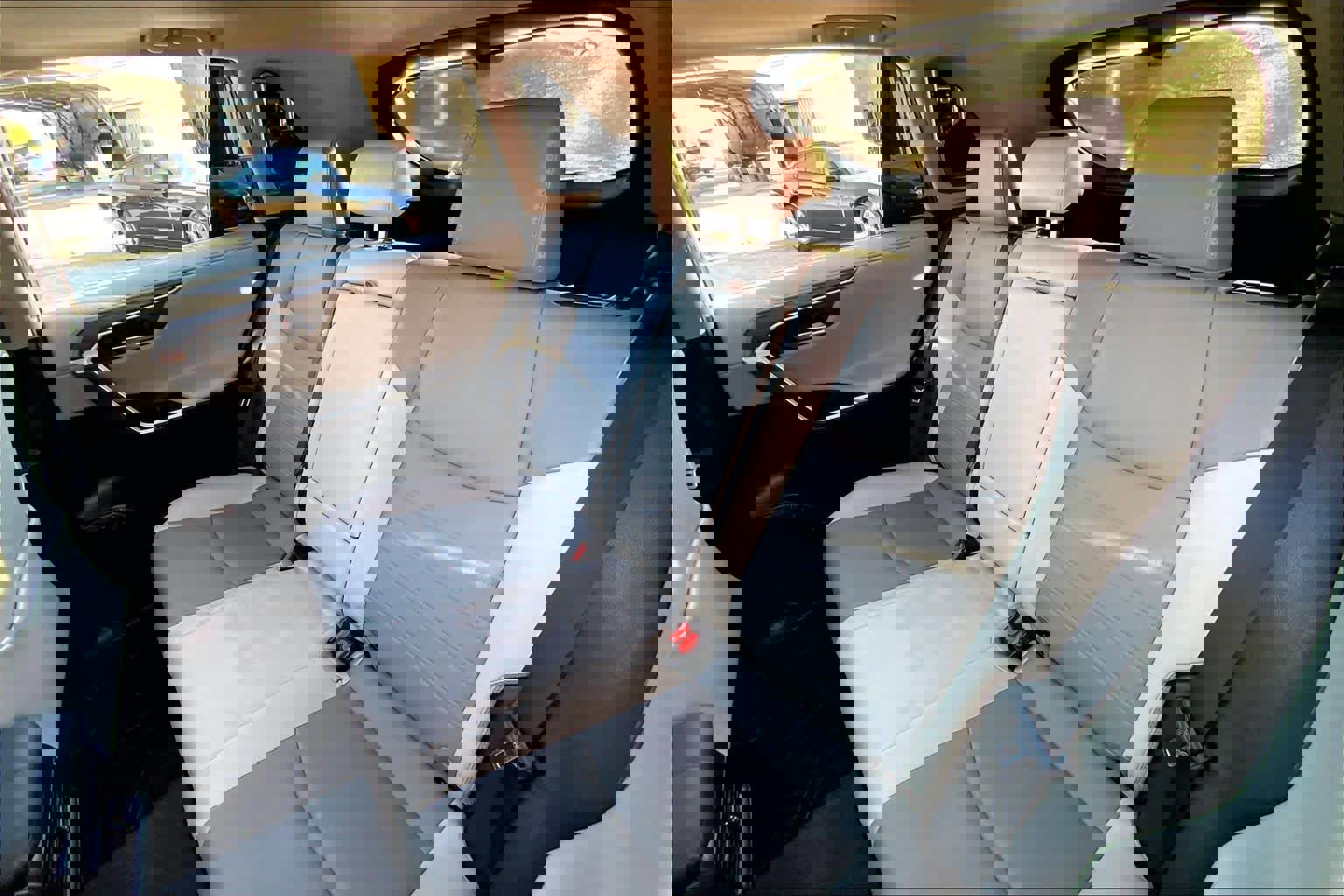 Used 2021 Toyota RAV4 Limited image 21