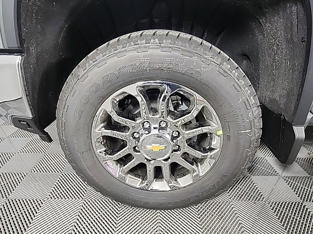 New 2026 Chevrolet Silverado 3500 LTZ w/ LTZ Plus Package image 17