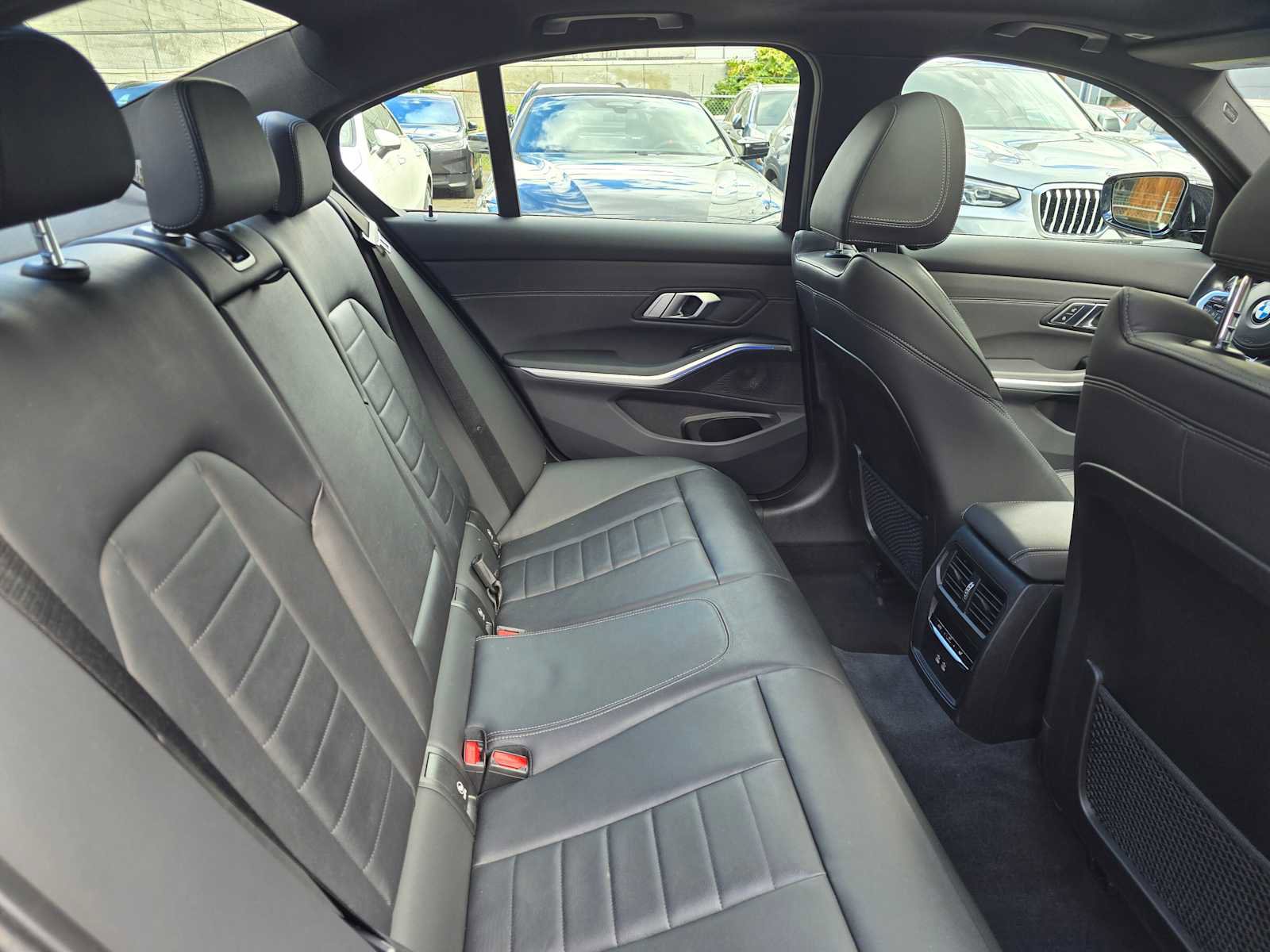 Used 2021 BMW 330i xDrive Sedan w/ M Sport Package image 12