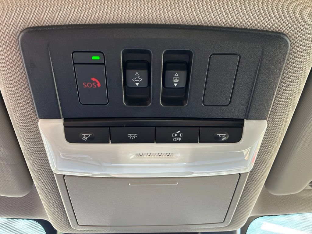 Certified 2023 Nissan Rogue SV w/ SV Premium B Package AWD/4WD image 24