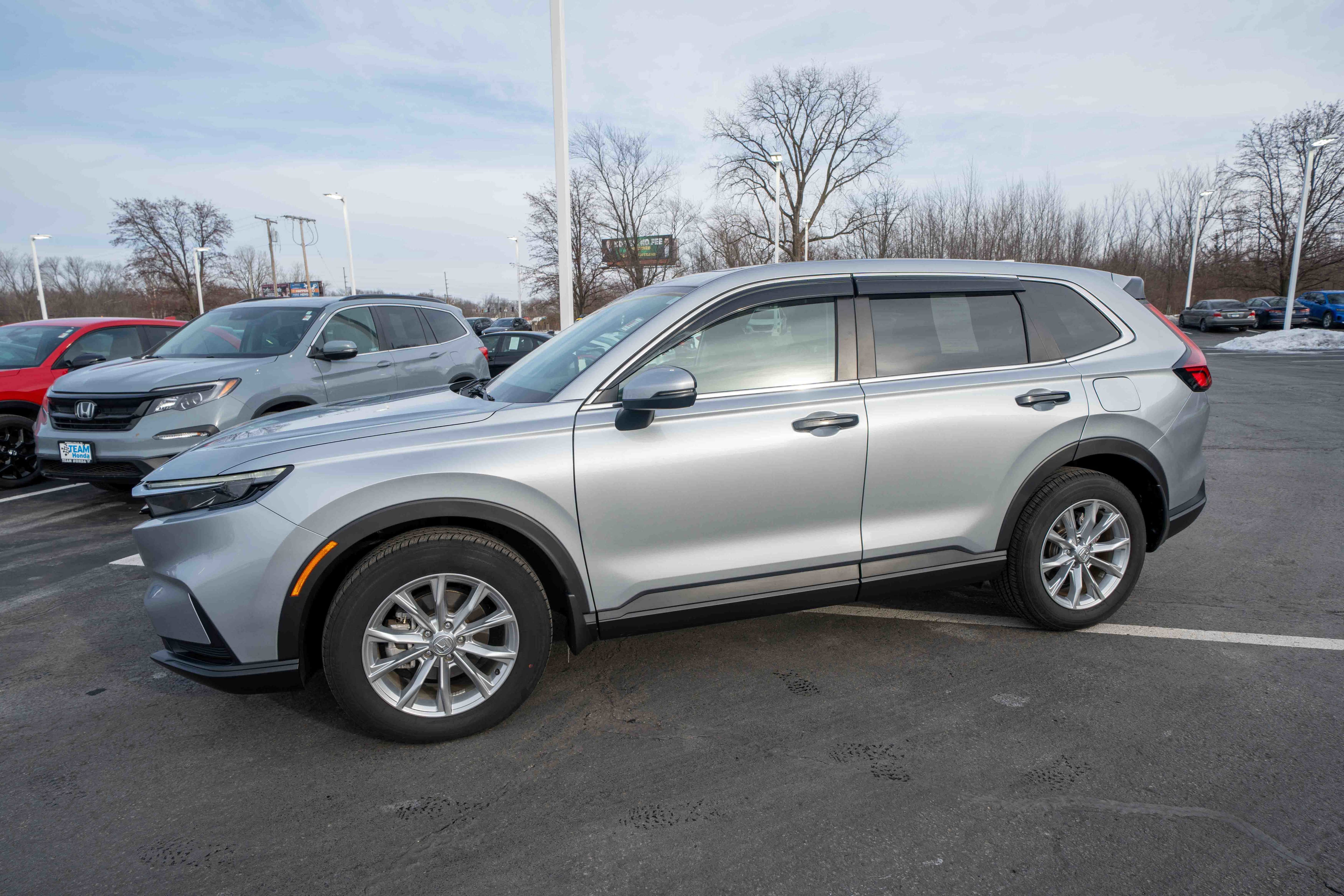 Certified 2023 Honda CR-V EX image 3