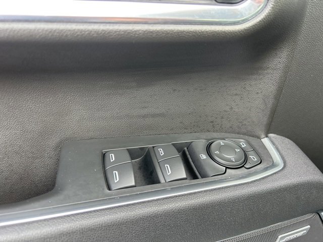 Used 2025 Chevrolet Silverado 1500 LT Trail Boss w/ Convenience Package II image 13