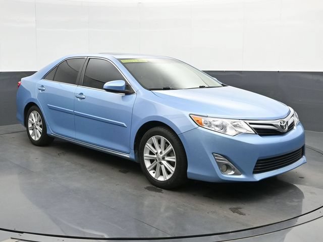 Used 2013 Toyota Camry XLE w/ Leather Pkg FWD image 1
