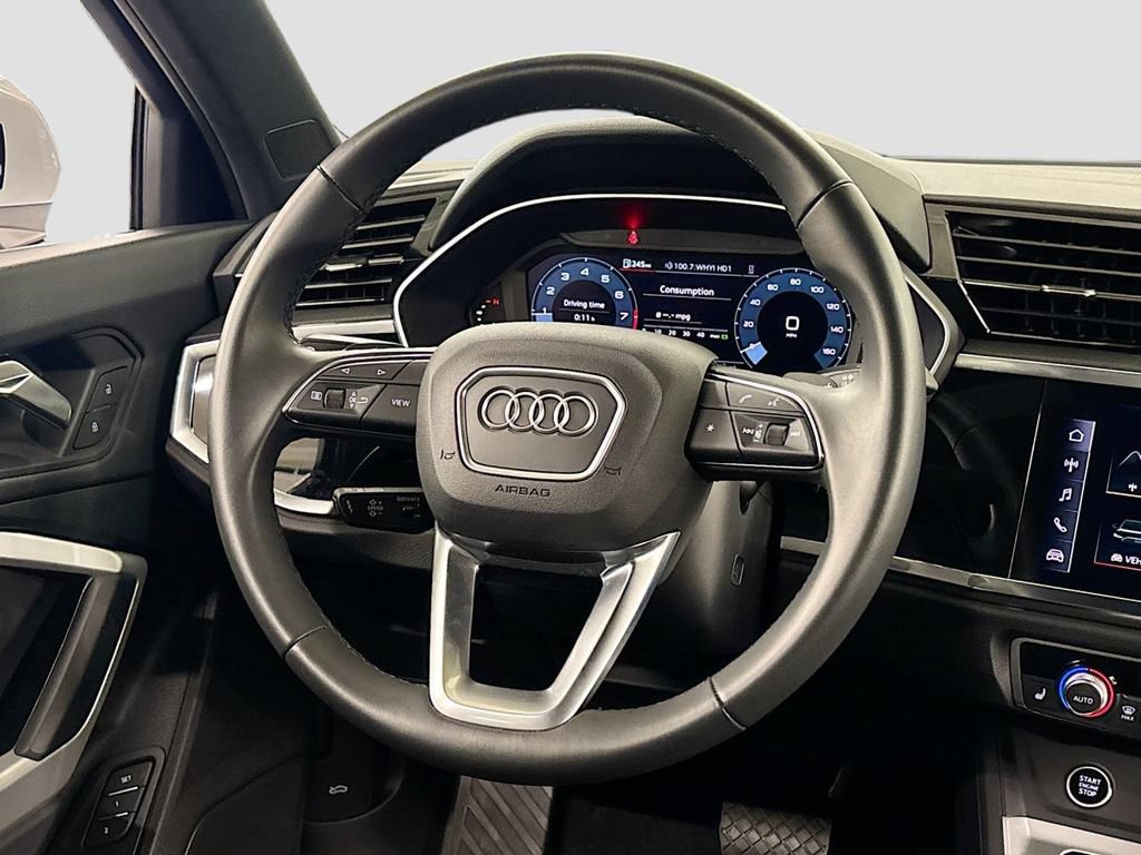 Certified 2025 Audi Q3 2.0T Premium Plus w/ Premium Plus Package AWD/4WD image 14