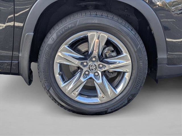 Used 2019 Toyota Highlander Limited Platinum image 21