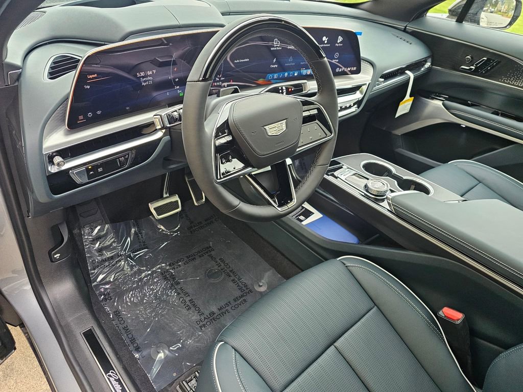 New 2026 Cadillac Lyriq Signature Sport w/ Nappa Leather Package AWD/4WD image 19