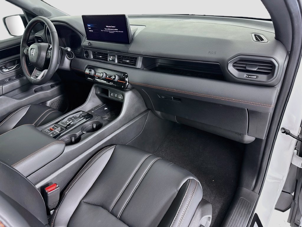 New 2026 Honda Pilot TrailSport image 17