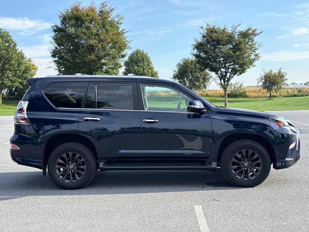Used 2021 Lexus GX 460 Premium w/ Premium Package AWD/4WD image 9