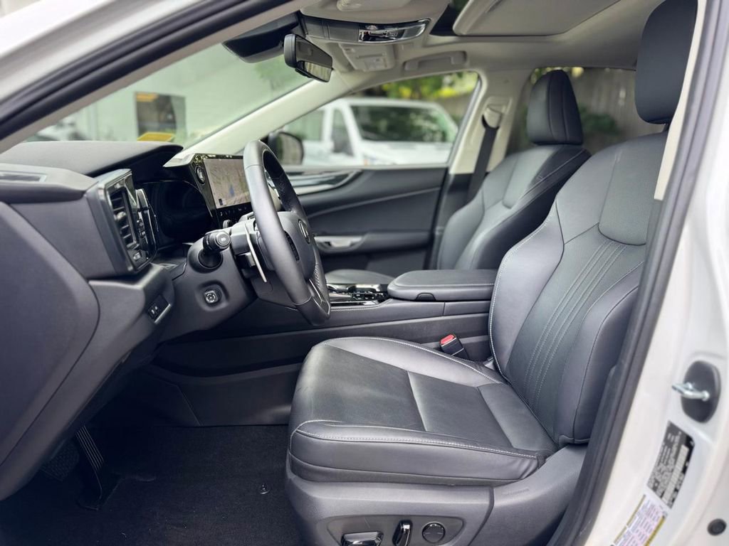 Used 2022 Lexus NX 350 AWD image 19