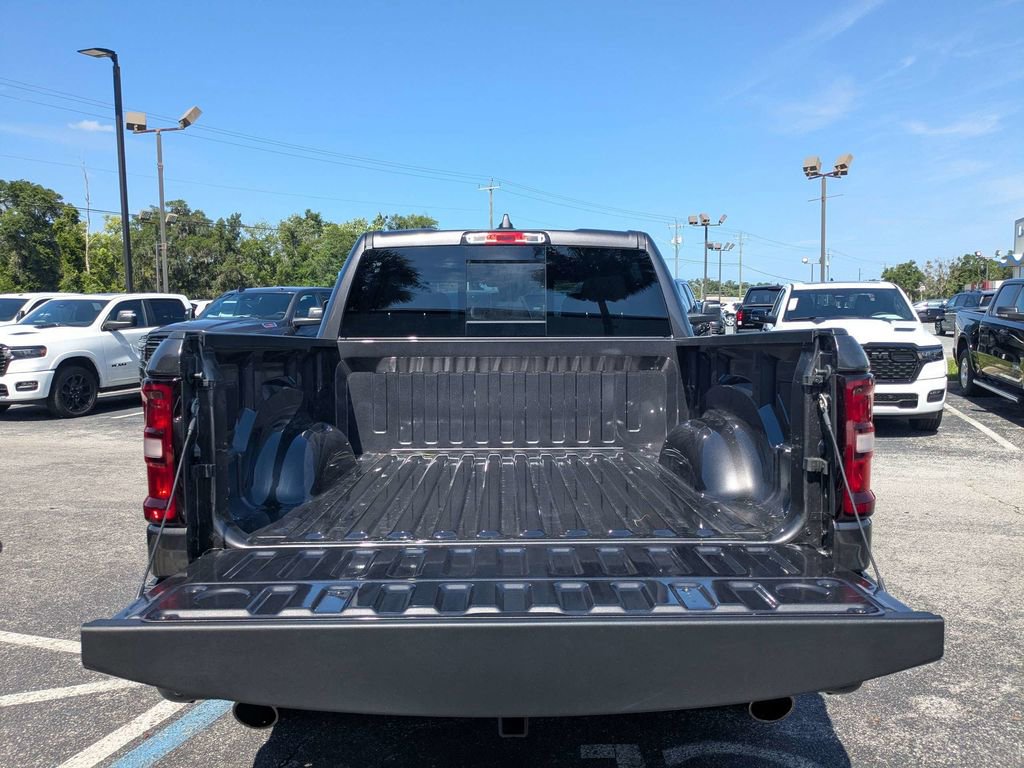 New 2026 RAM 1500 Express AWD/4WD image 13