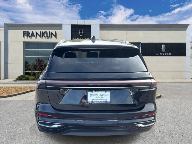 Certified 2024 Lincoln Nautilus Reserve AWD/4WD image 7