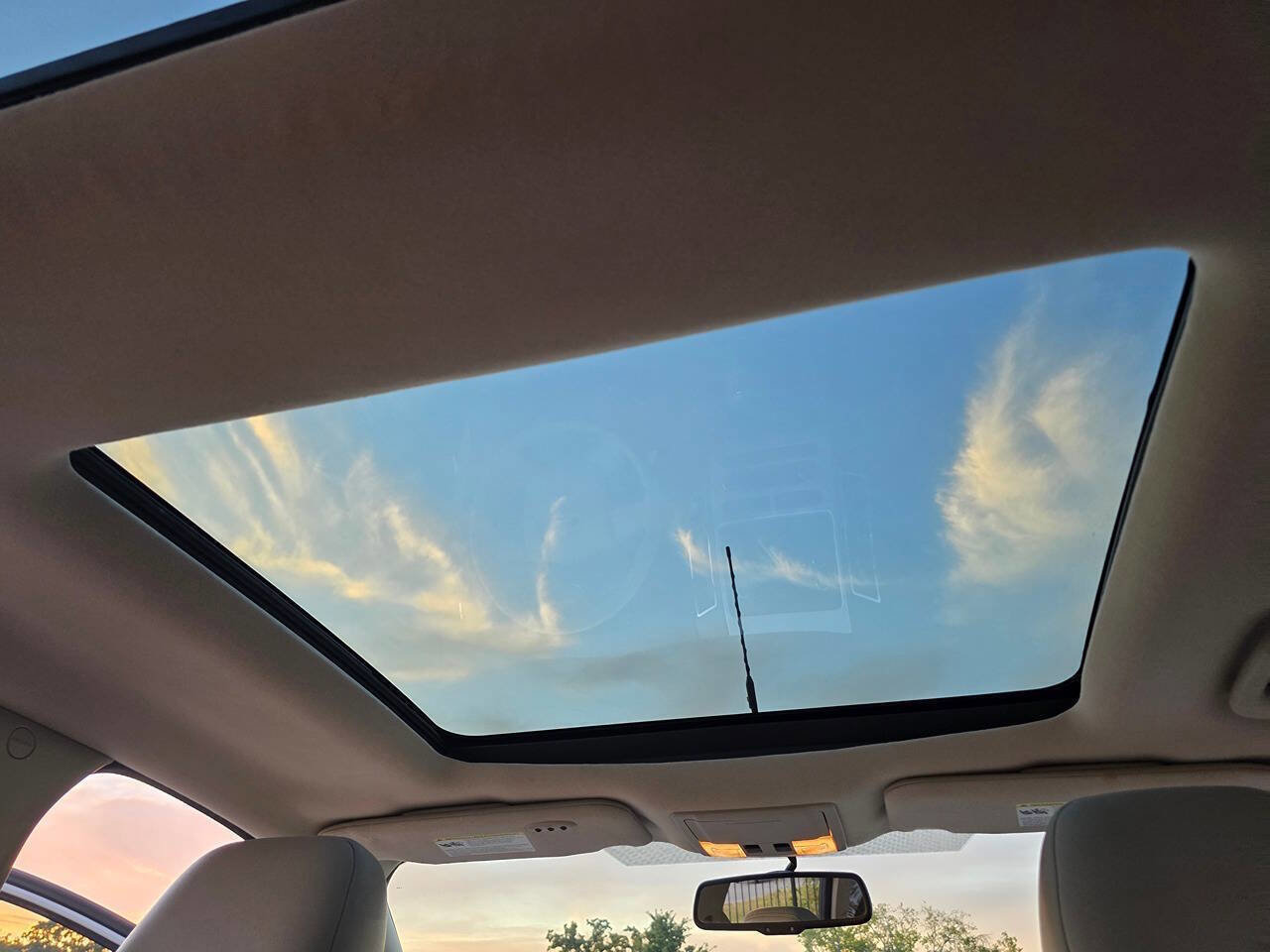 Used 2010 Ford Edge Limited image 32