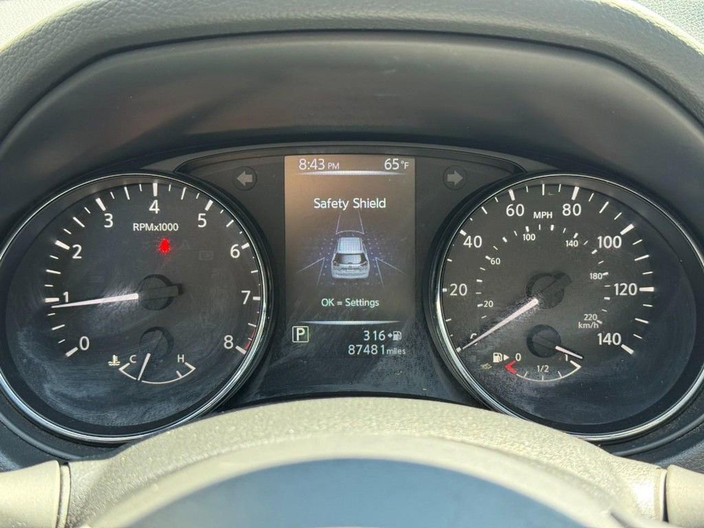 Used 2017 Nissan Rogue SL w/ SL Premium Package image 21