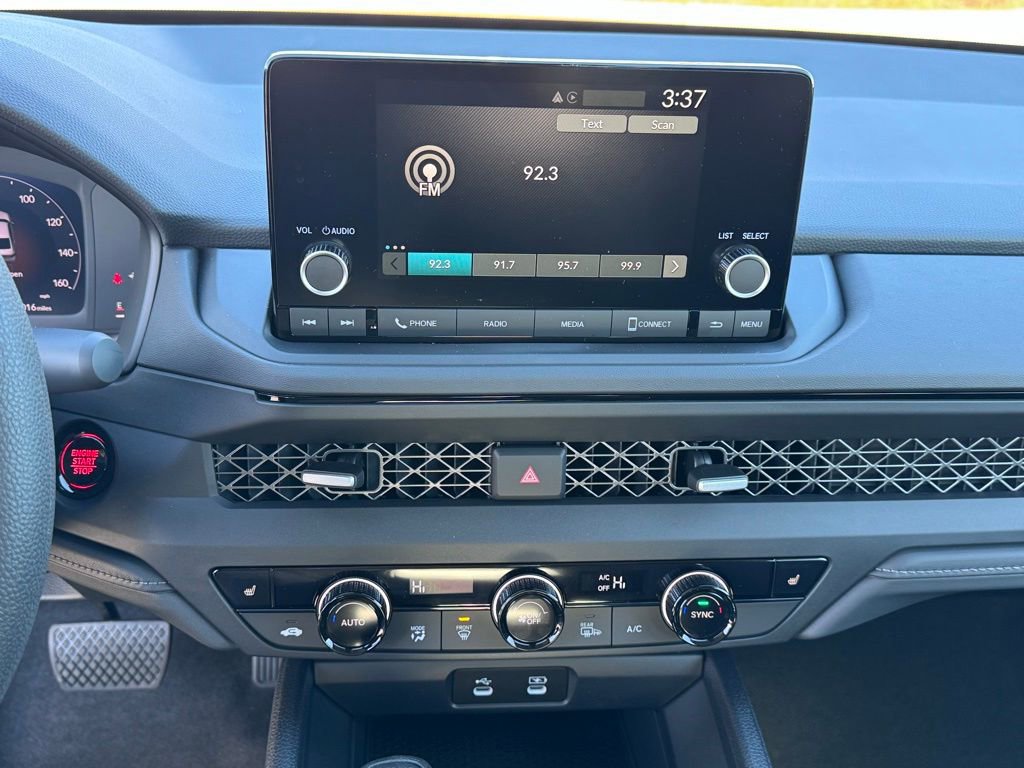 New 2025 Honda Accord SE image 6