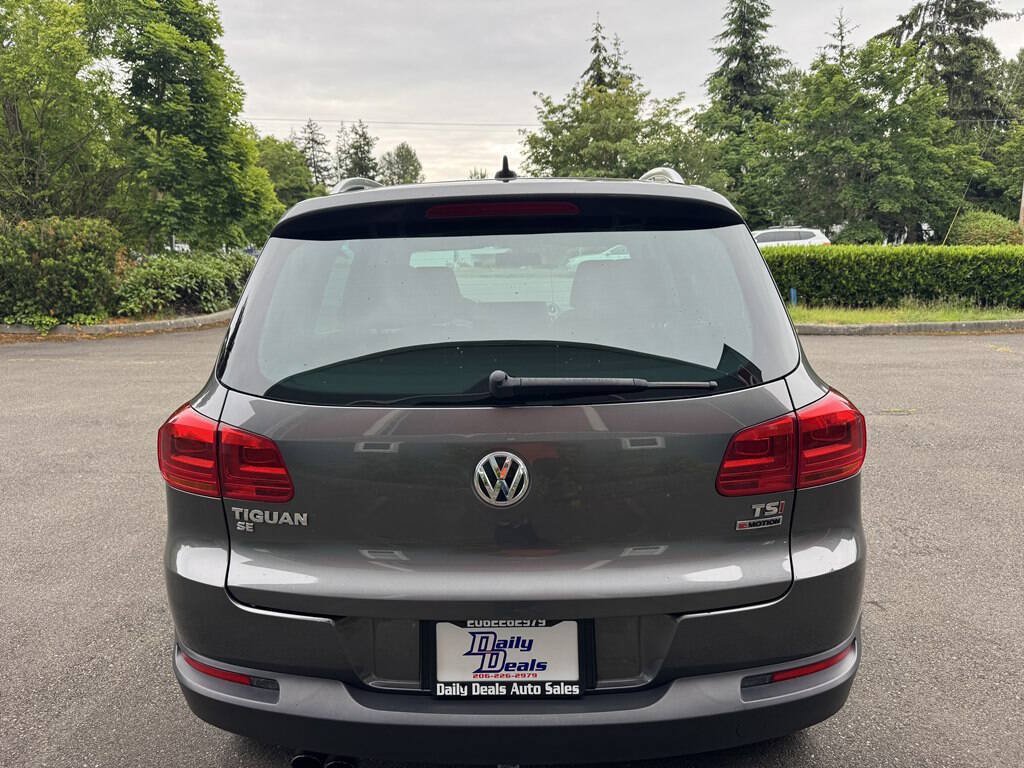 Used 2016 Volkswagen Tiguan SE AWD/4WD image 10