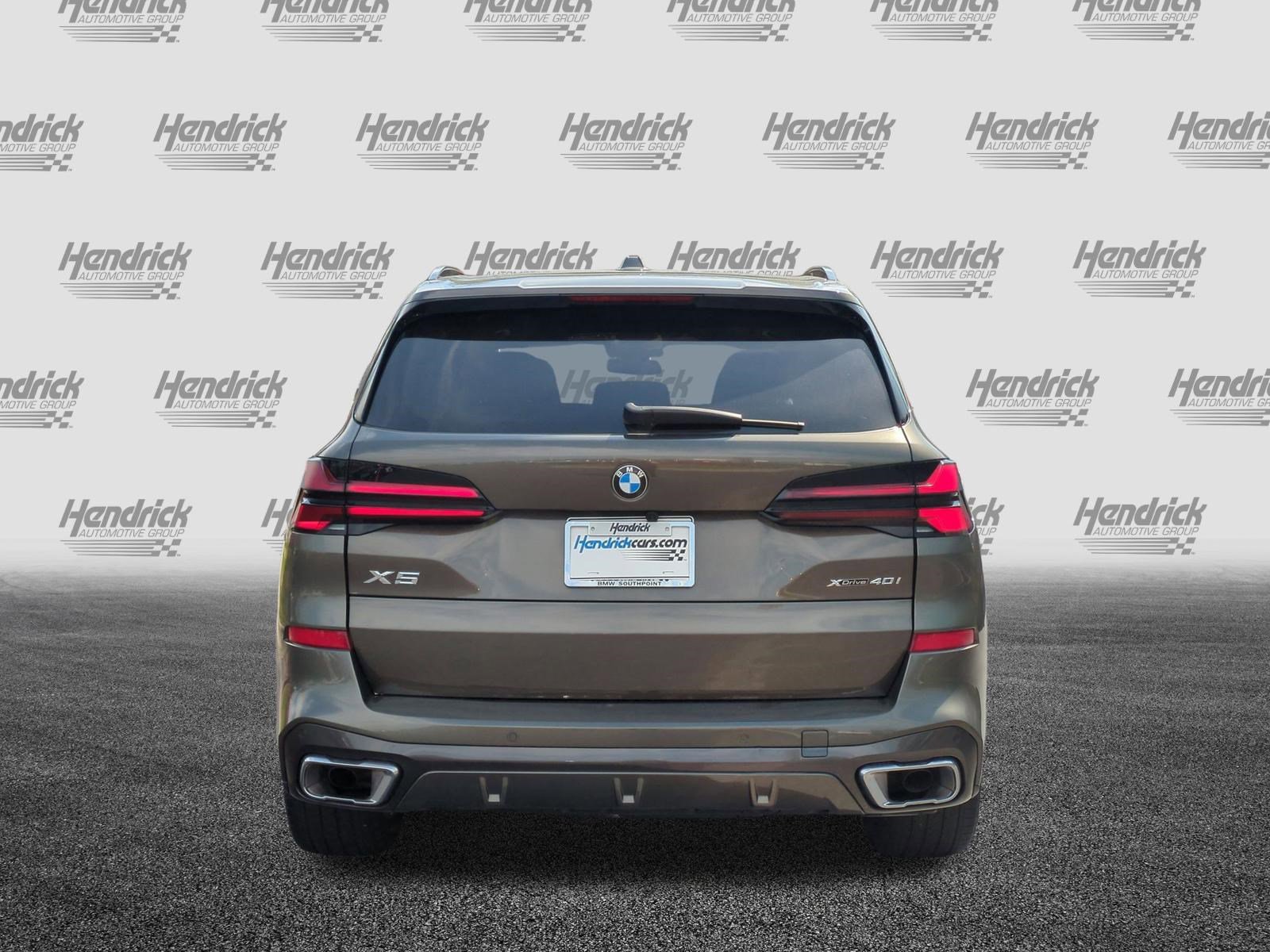 Certified 2024 BMW X5 xDrive40i w/ M Sport Package image 9