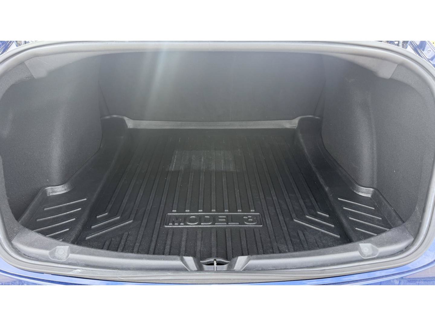 Used 2019 Tesla Model 3 Standard Range RWD image 11