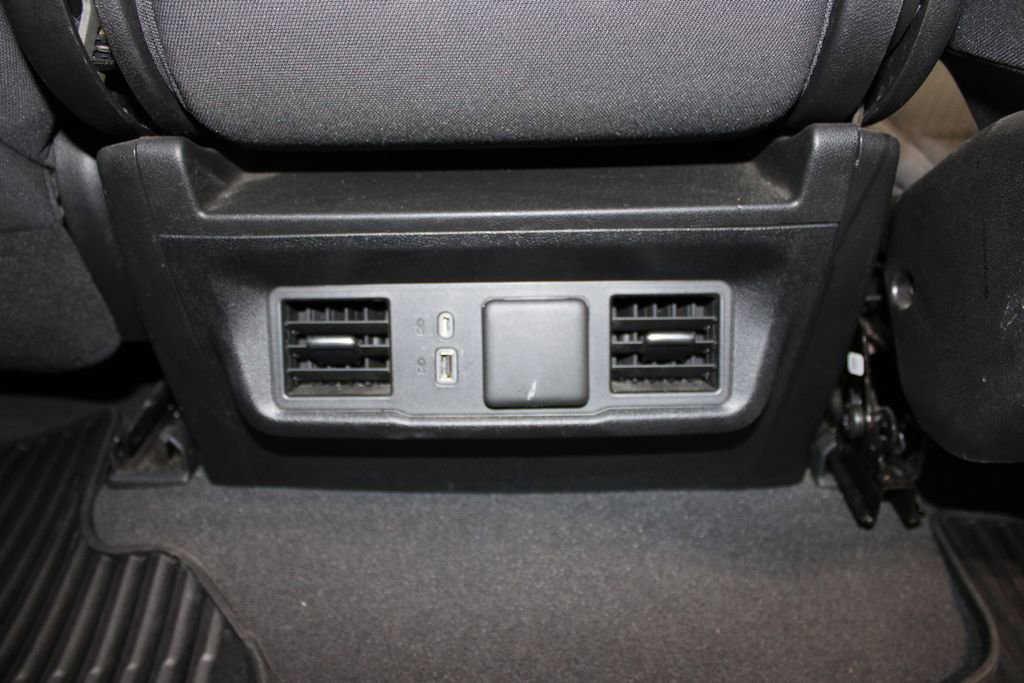 Used 2024 GMC Sierra 1500 SLE image 31