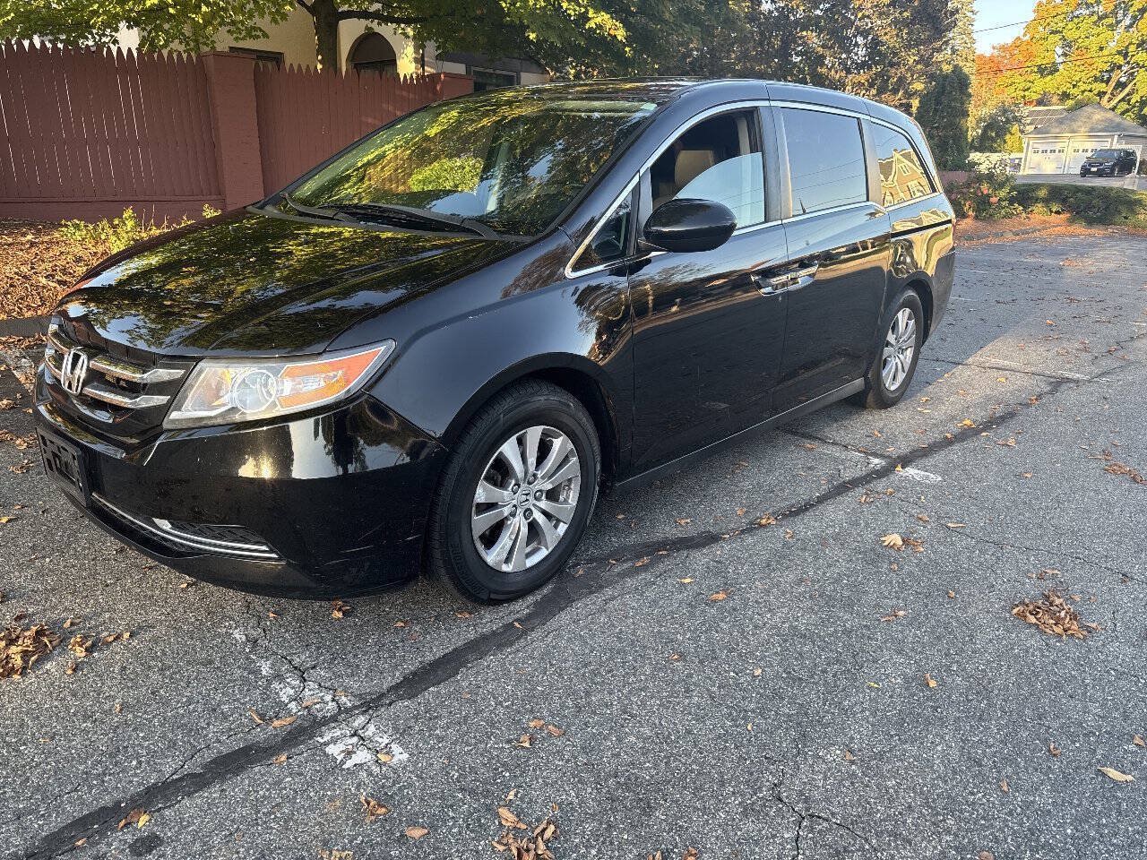 Used 2014 Honda Odyssey EX-L image 2