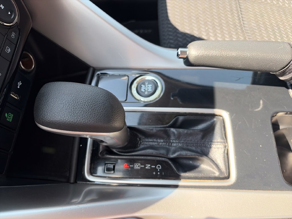 Used 2020 Mitsubishi Eclipse Cross ES AWD/4WD image 24