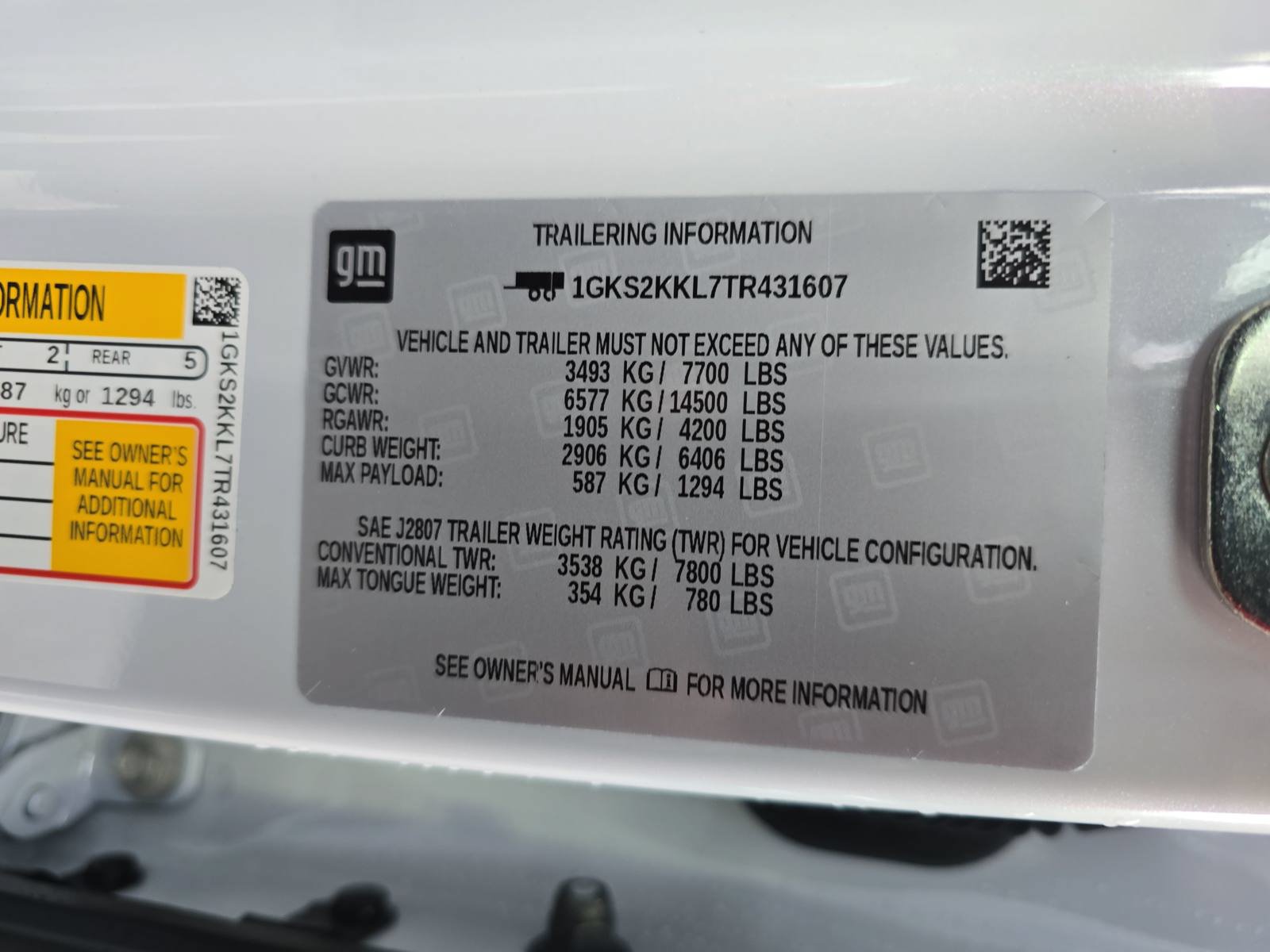 New 2026 GMC Yukon XL Denali Ultimate w/ LPO, Floor Liner Package AWD/4WD image 37