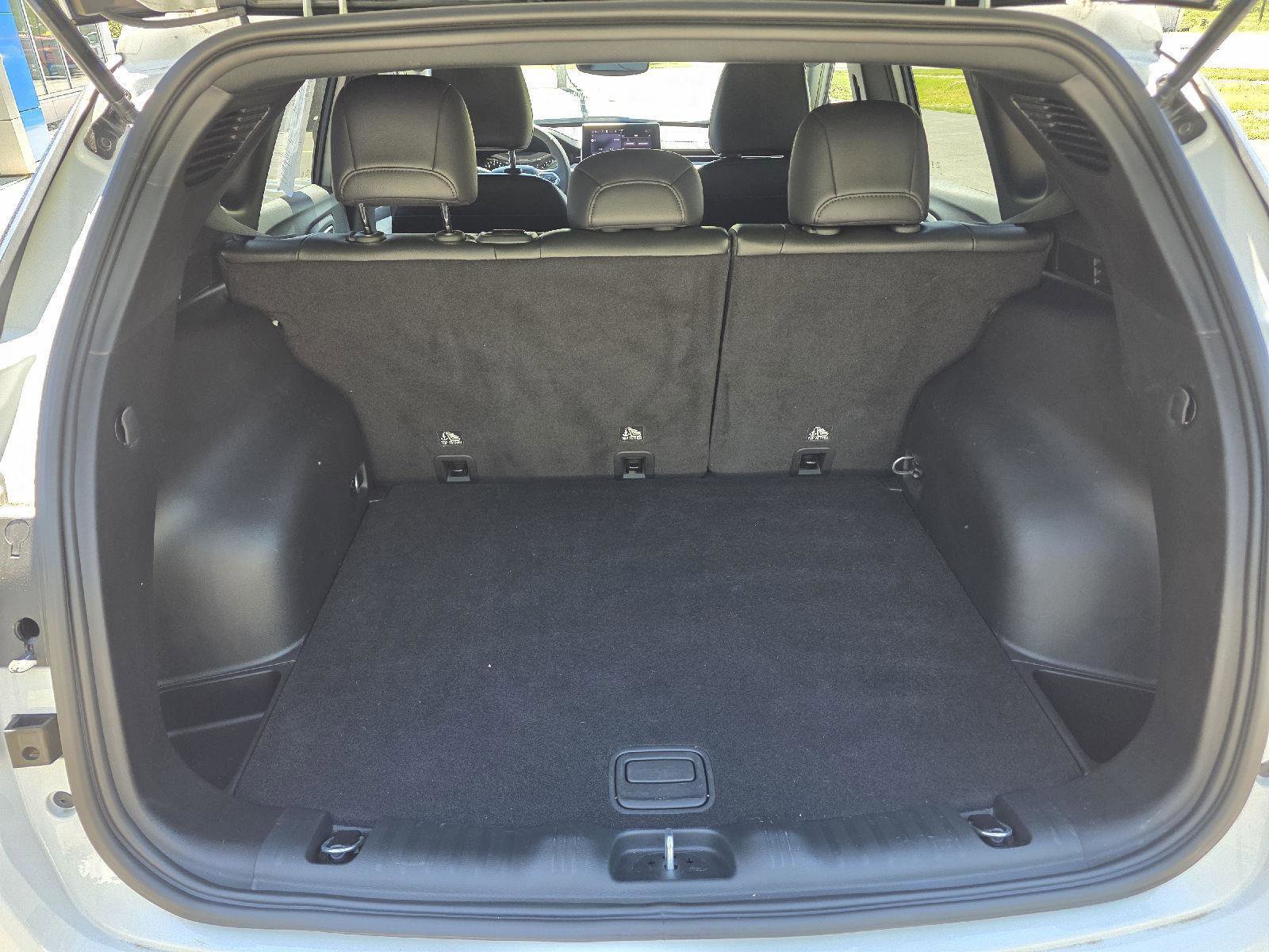 Used 2023 Jeep Compass Latitude AWD/4WD image 20