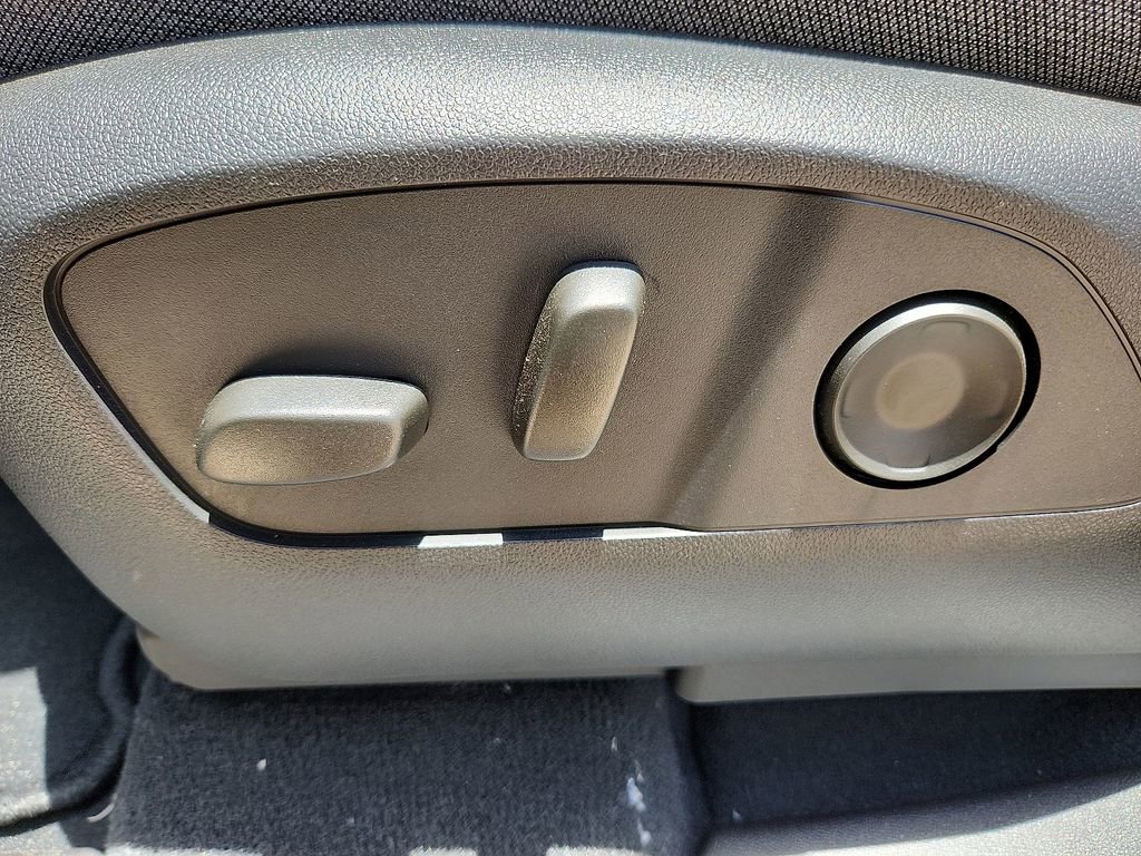 New 2026 GMC Sierra EV Elevation w/ Premium Package AWD/4WD image 15