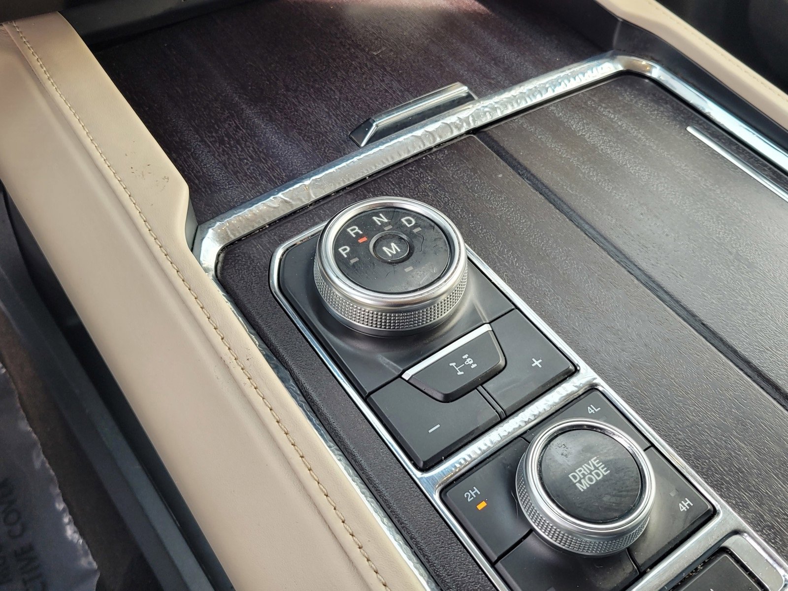 Used 2023 Ford Expedition Max Platinum image 24