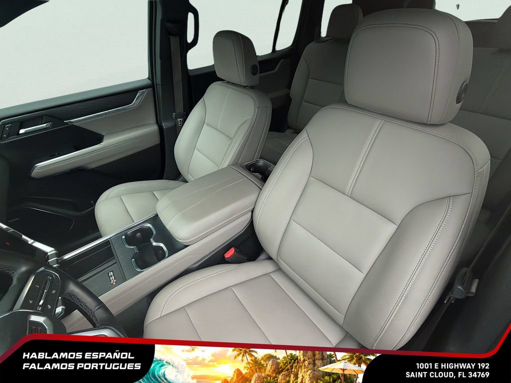 Certified 2026 GMC Acadia Elevation w/ Elevation Premium Package FWD image 22