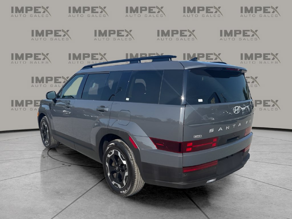 Used 2026 Hyundai Santa Fe SEL FWD image 3