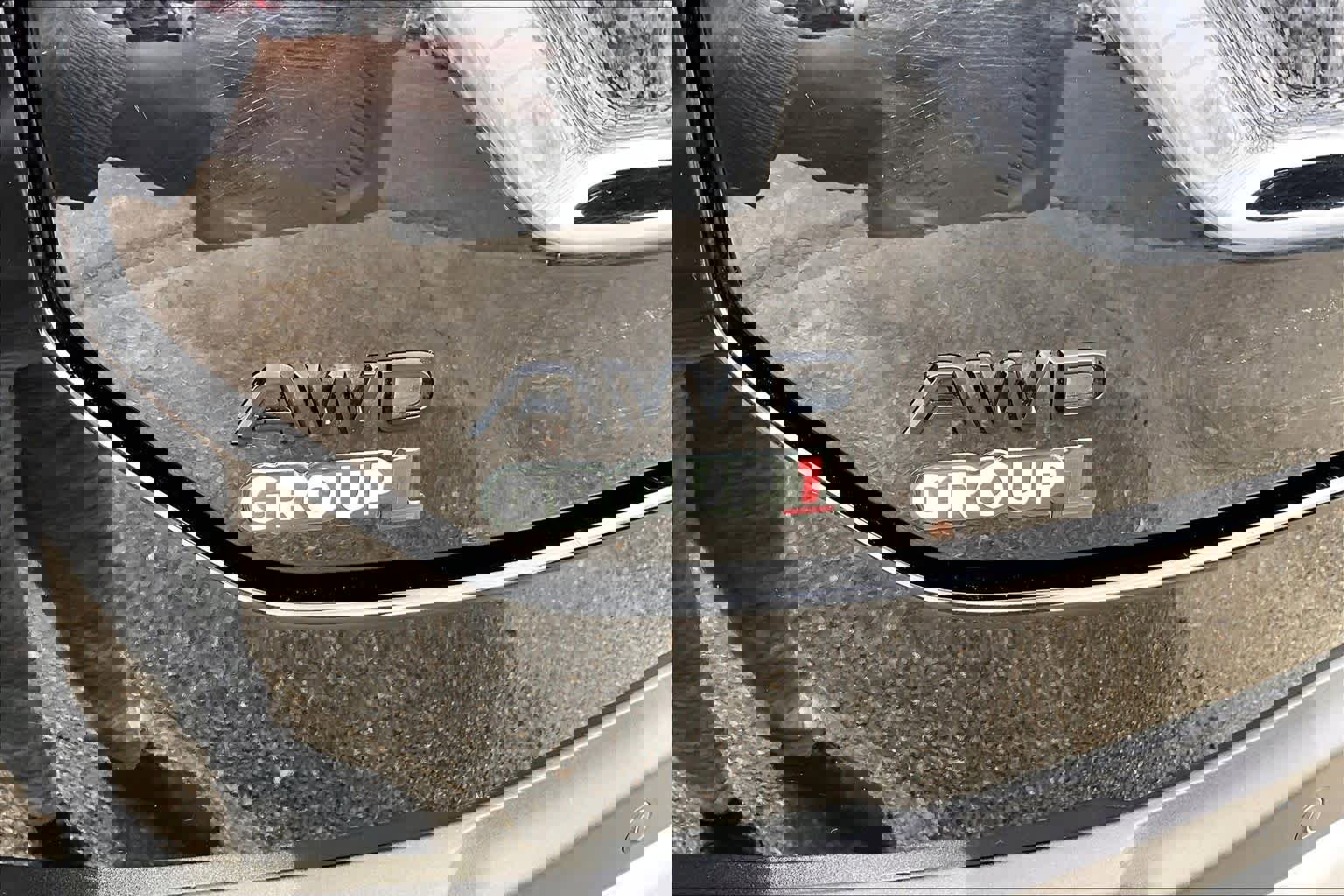 Used 2025 Honda Pilot TrailSport image 30