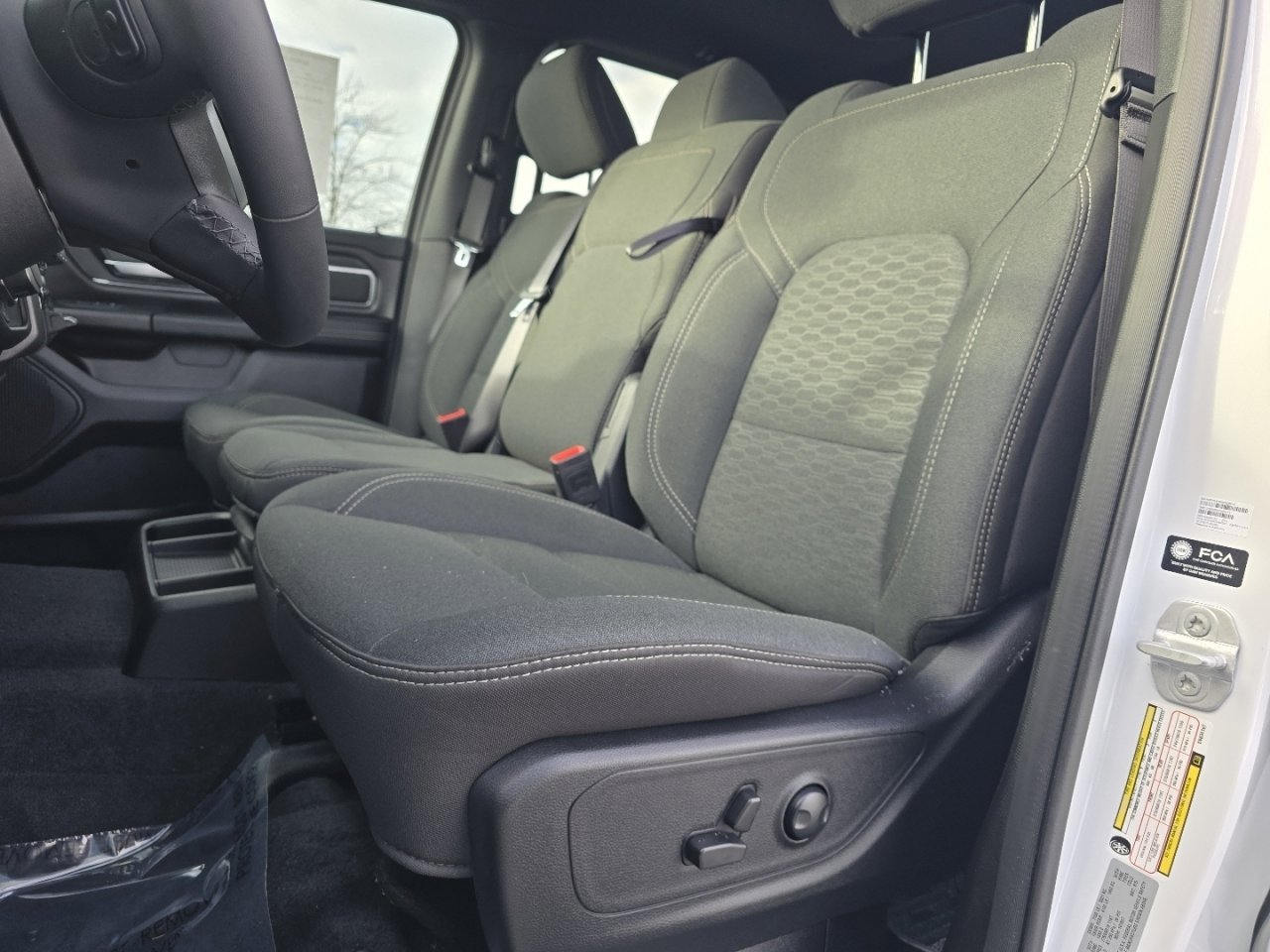 Used 2025 RAM 1500 Big Horn image 25