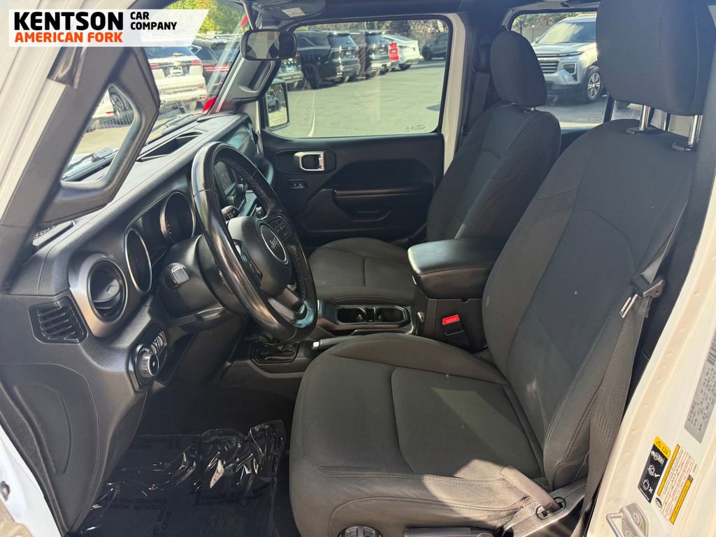 Used 2020 Jeep Wrangler Unlimited Sport image 27
