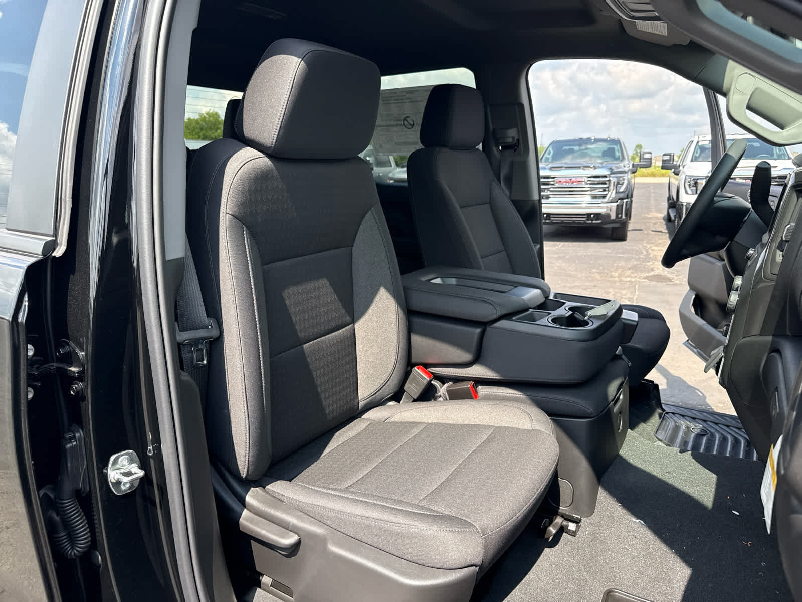 New 2026 Chevrolet Silverado 1500 Custom AWD/4WD image 25