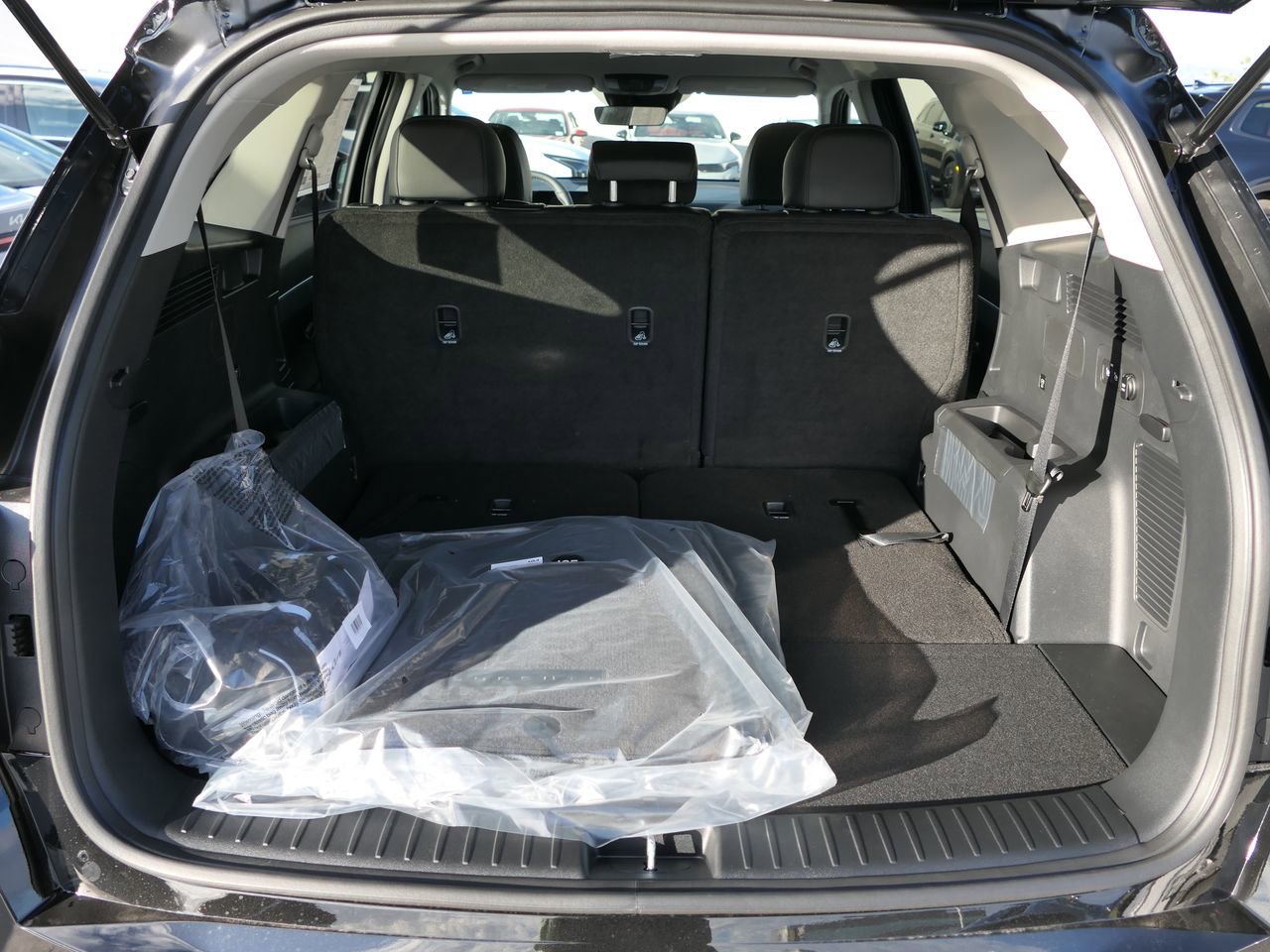 New 2026 Kia Sorento S FWD image 14