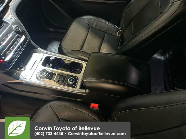 Used 2020 Ford Explorer Limited image 18