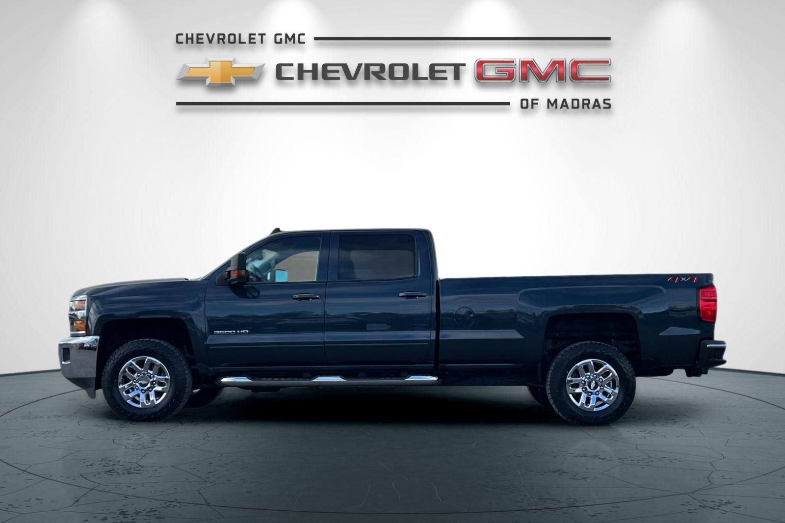 Used 2019 Chevrolet Silverado 3500 LT w/ All-Star Edition image 6