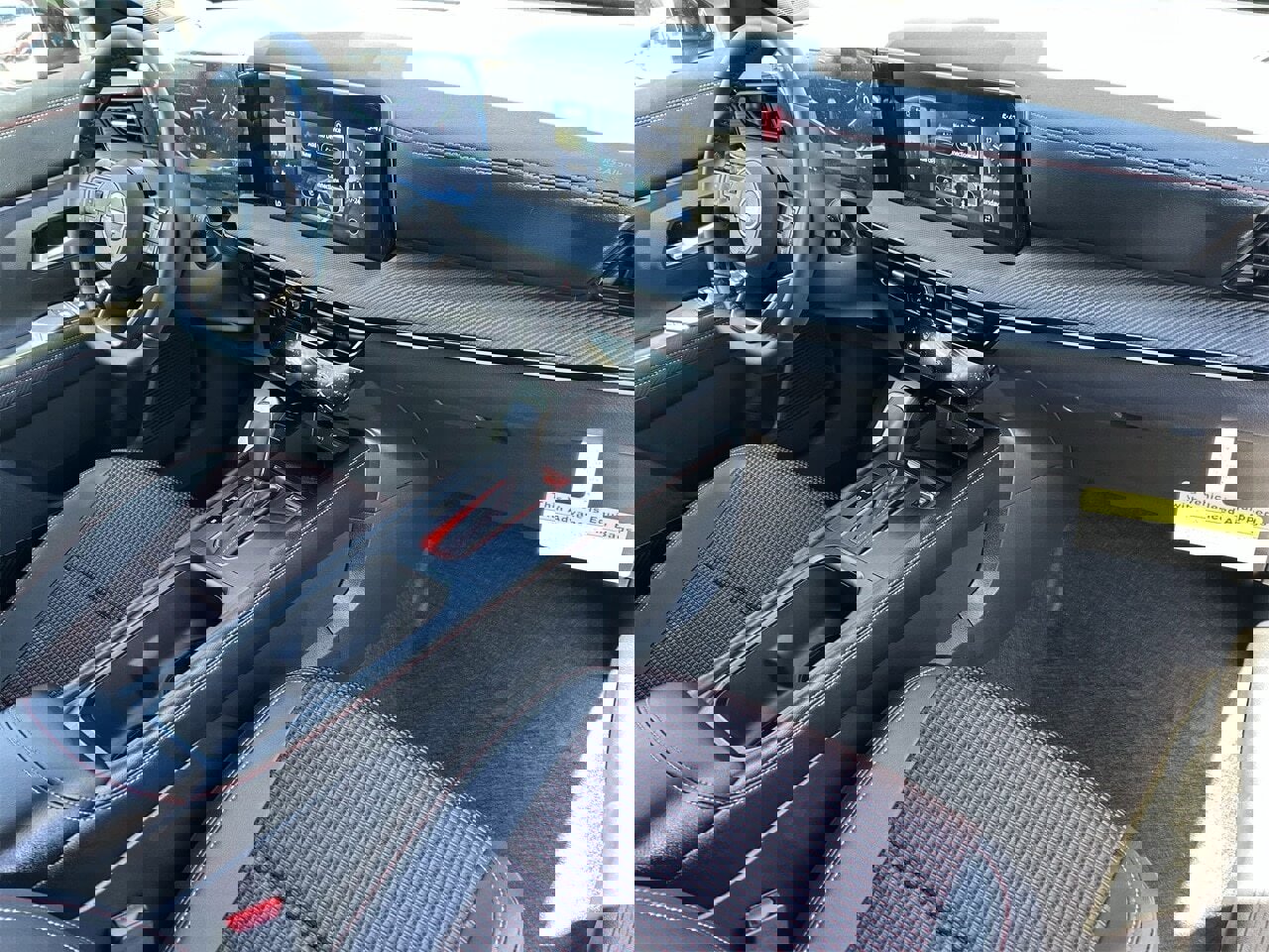 New 2025 Nissan Kicks SR image 11