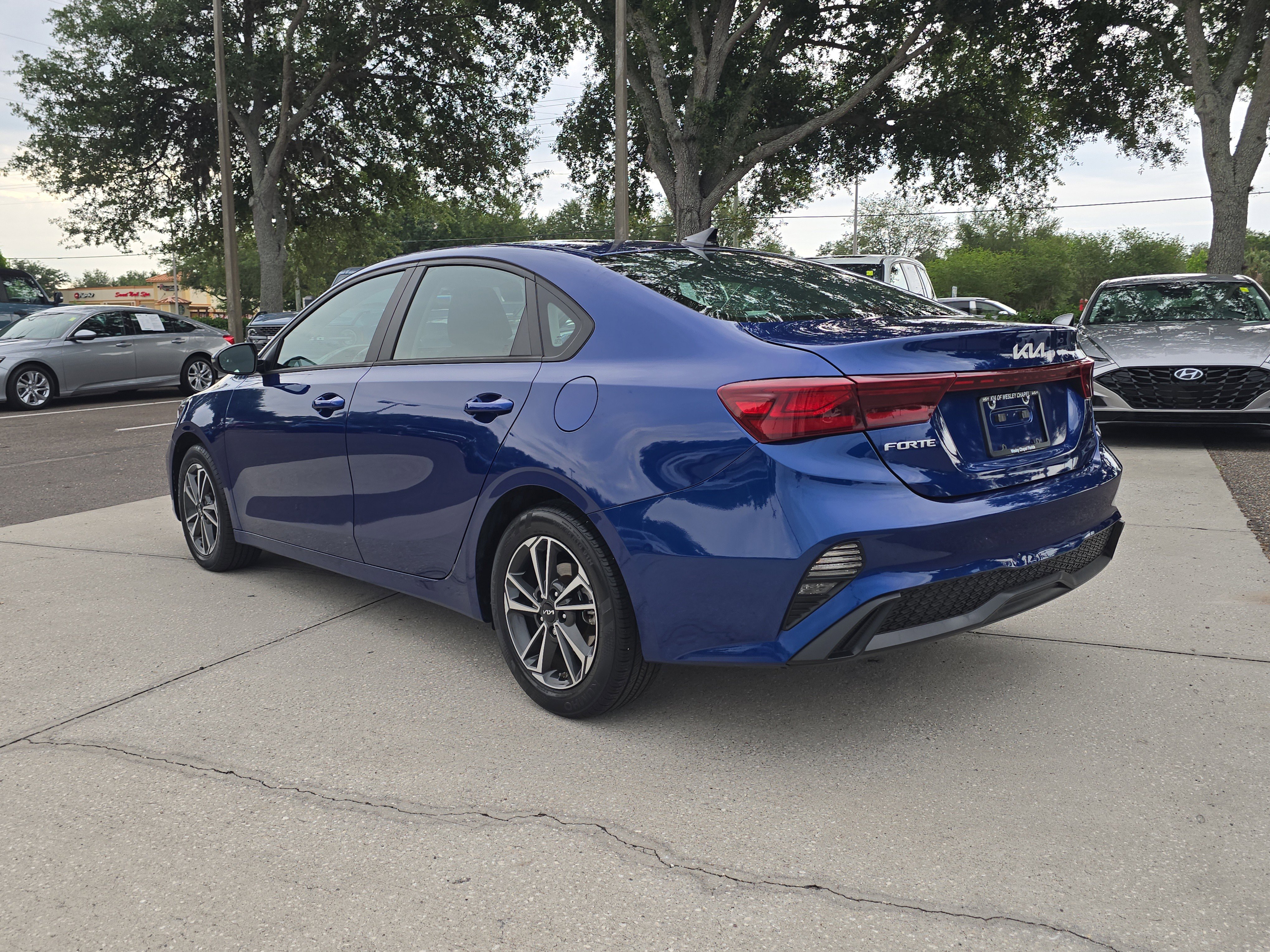 Certified 2023 Kia Forte LXS w/ LXS Technology Package FWD image 6