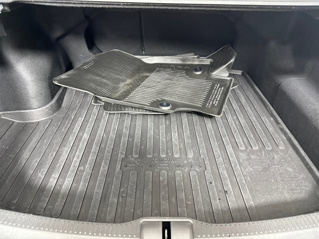 Used 2023 Toyota Crown Platinum image 26