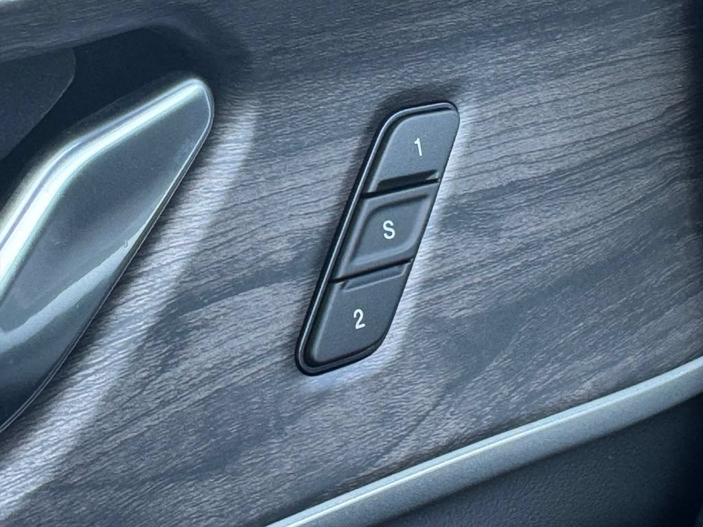 New 2027 Jeep Grand Cherokee Limited AWD/4WD image 26