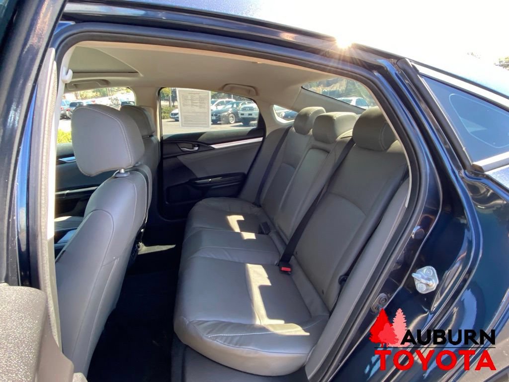 Used 2017 Honda Civic Touring image 22